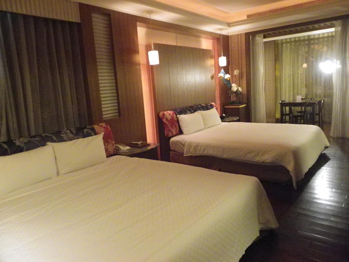 Sunflower Motel Hsinchu Exterior foto